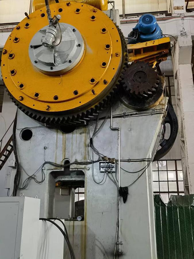 Used 1600 tons Press Hot Forging Yadon MP-1600G