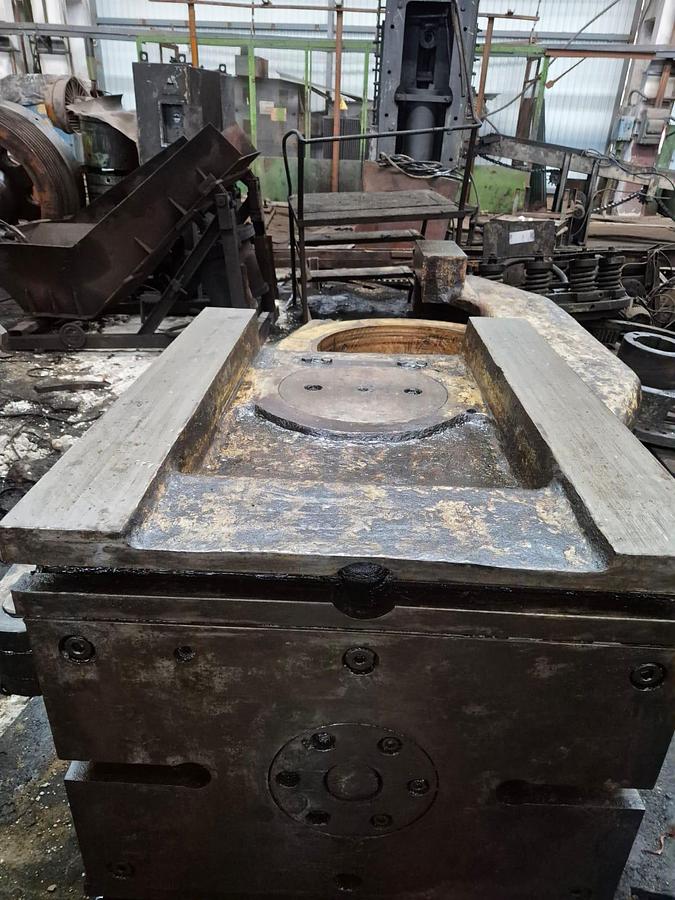 Used 1600 tons Press Hot Forging TMP Voronezh K8542