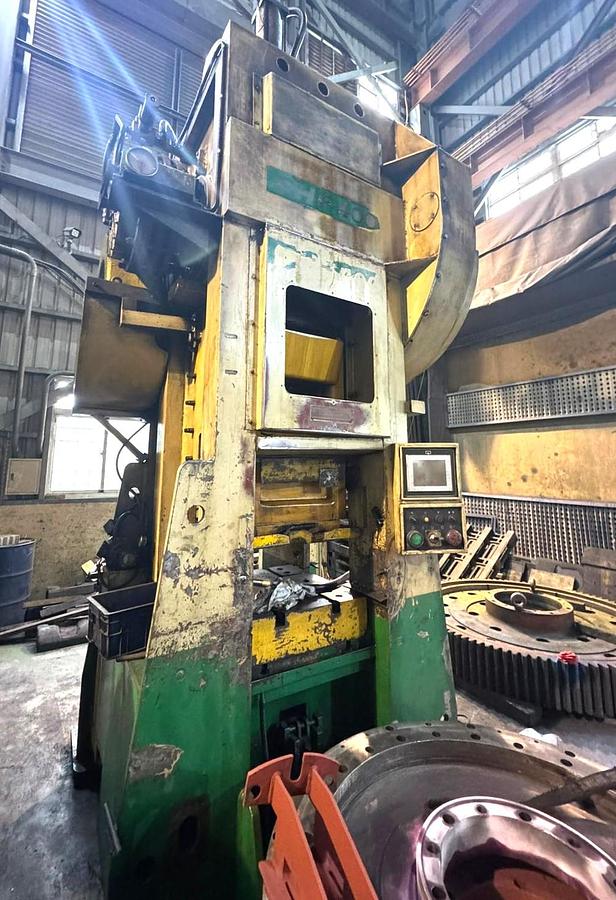 Used 400 tons Press Hot Forging Sanes SHF-400