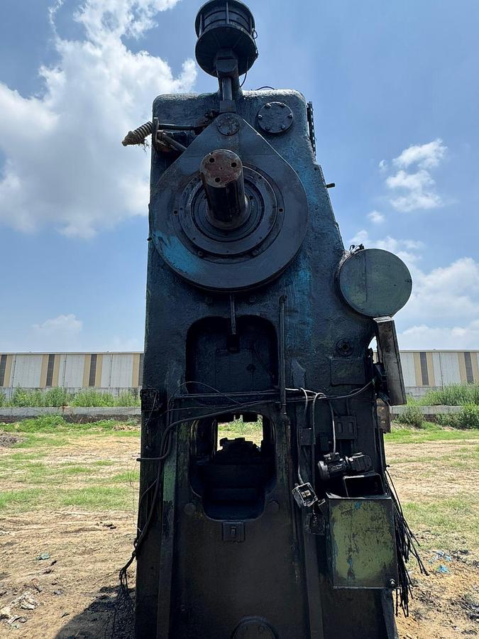 Used 1300 tons Press Hot Forging Massey