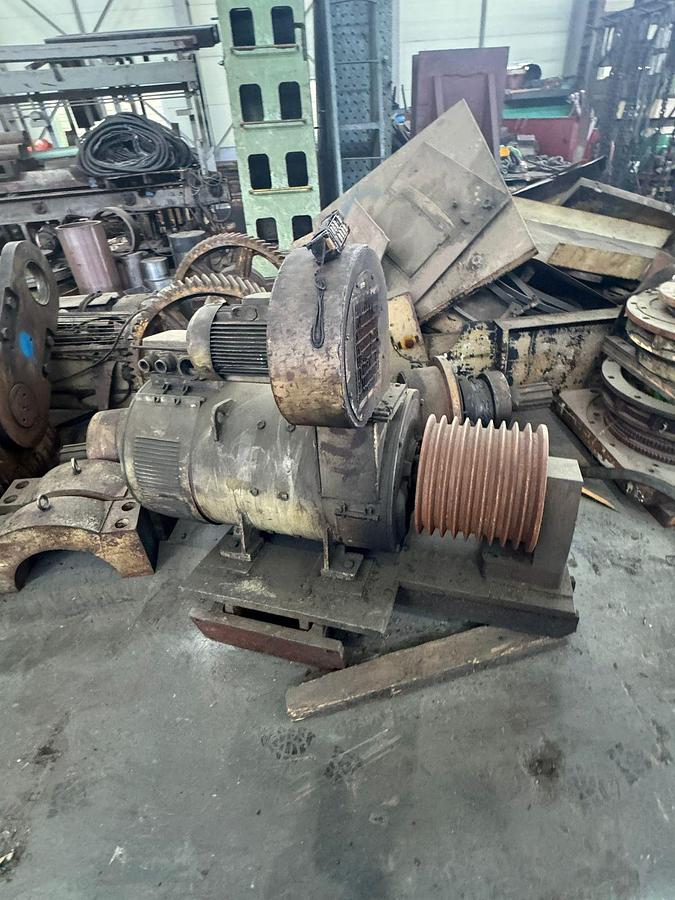 Used 1000 tons Press Knuckle Joint Coining Barnaul, Russia KB8240