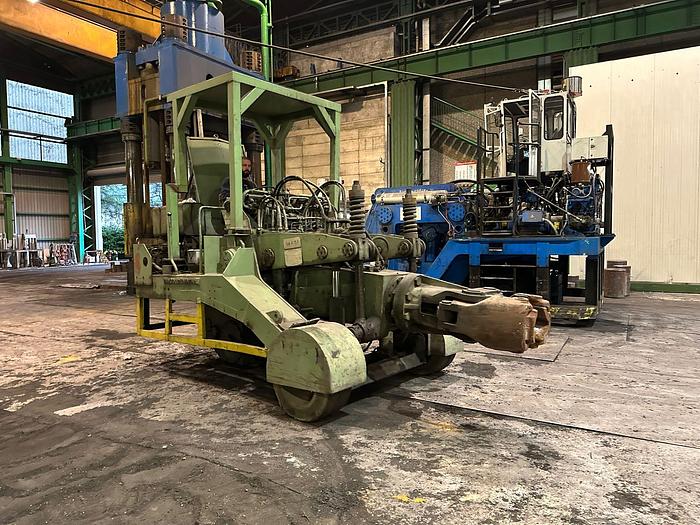 Used 4 tons Manipulator Dango & Dienenthal A15.1