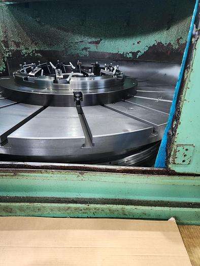 Used Lathe Vertical Turning CNC OM