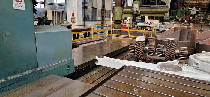 Used Borer Horizontal Ram Type CNC Pama