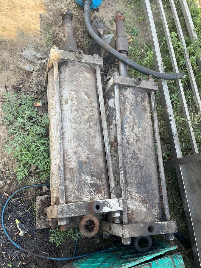 Used 800 tons Press Friction Screw Ficep PVM280