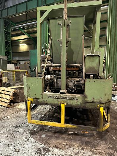 Used 4 tons Manipulator Dango & Dienenthal A15.1
