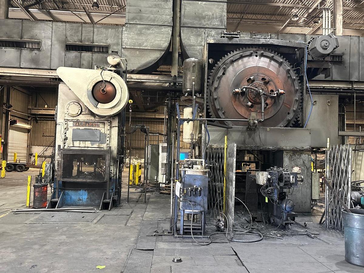Used 2500 tons Hot Forging Line Smeral