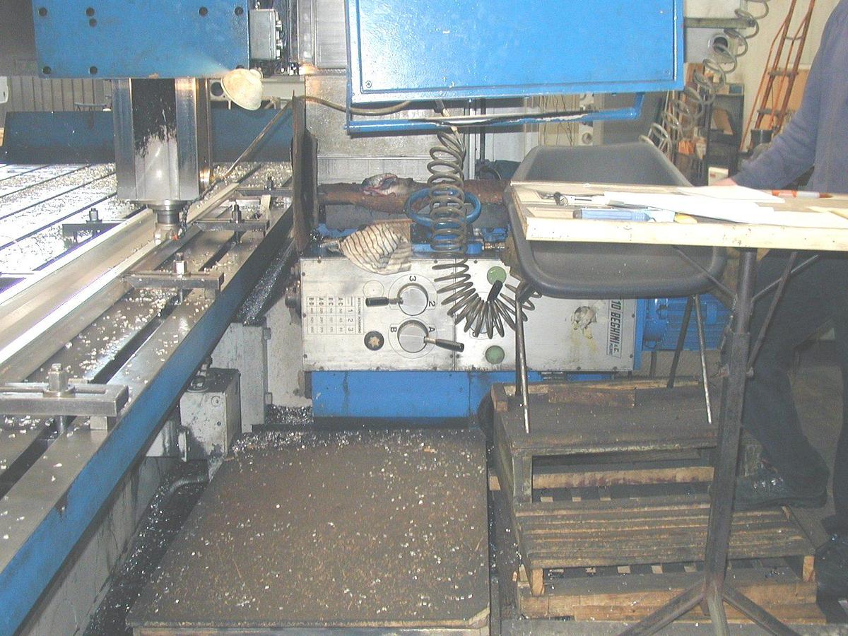 Used Lathe Vertical Turning KCF200