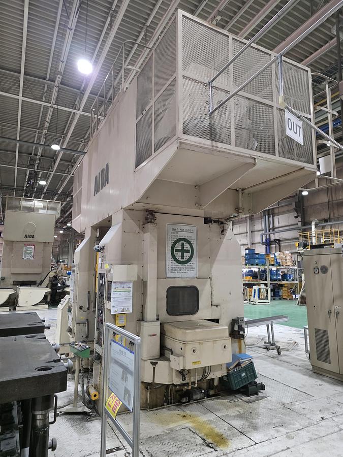 Used 600 tons Press Cold Forging Aida