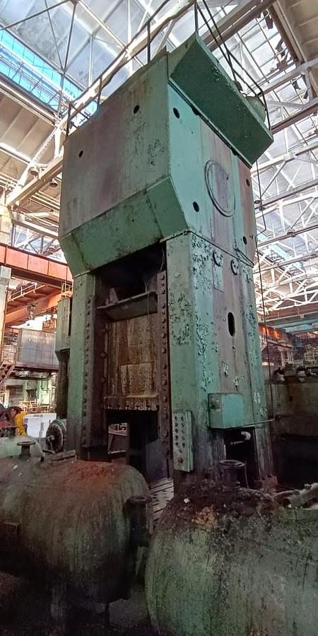 Used 1250 tons Press Trimming WMW Erfurt PKZe1250