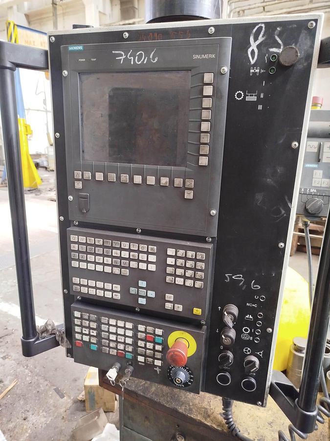 Used Lathe Vertical Turning CNC Tos SKQ12