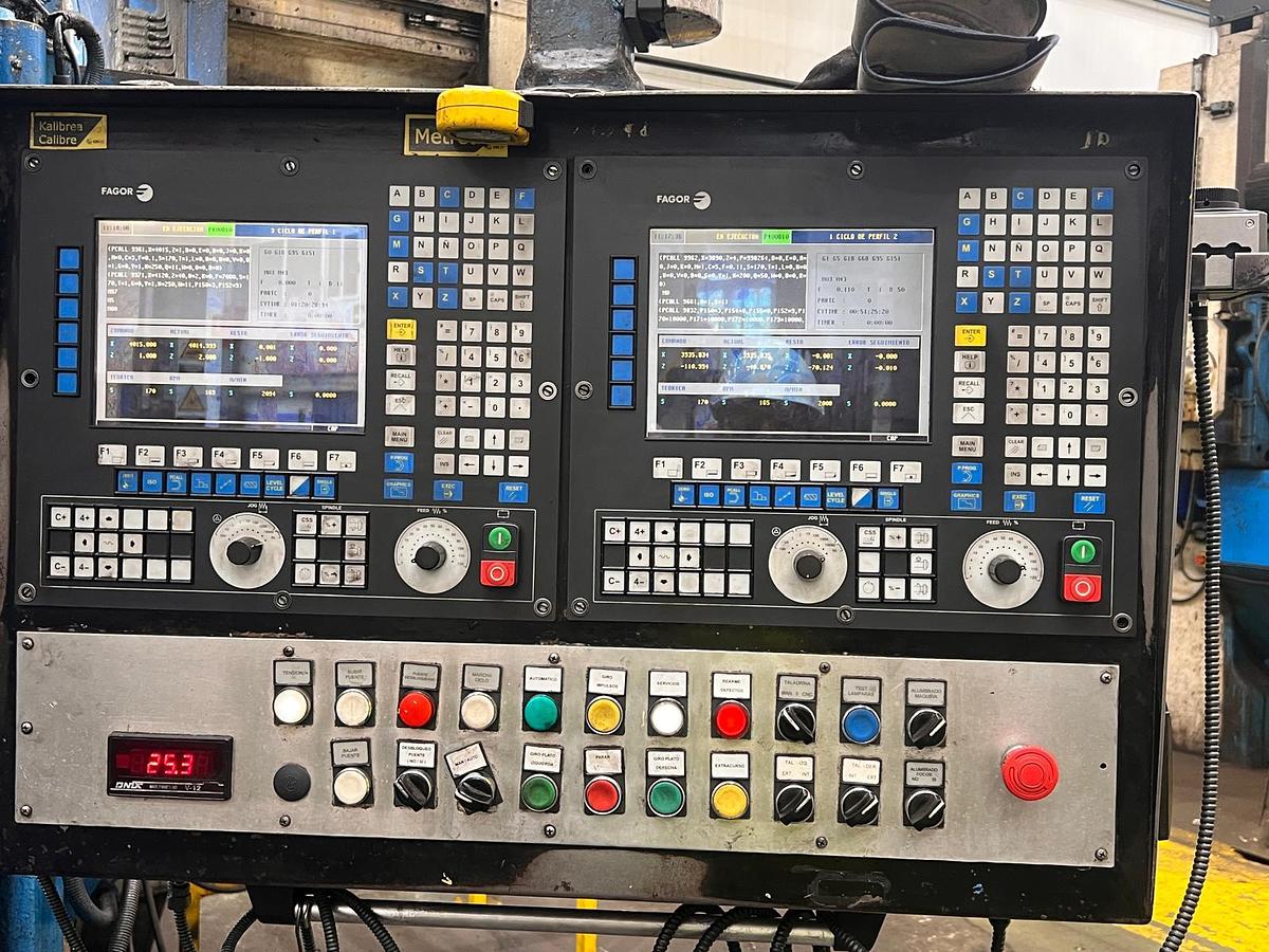 Used Lathe Vertical Turning CNC Kolomna 1540