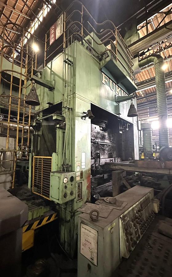 Used 500 tons Press Sheet Stamping Hydraulic Fukui
