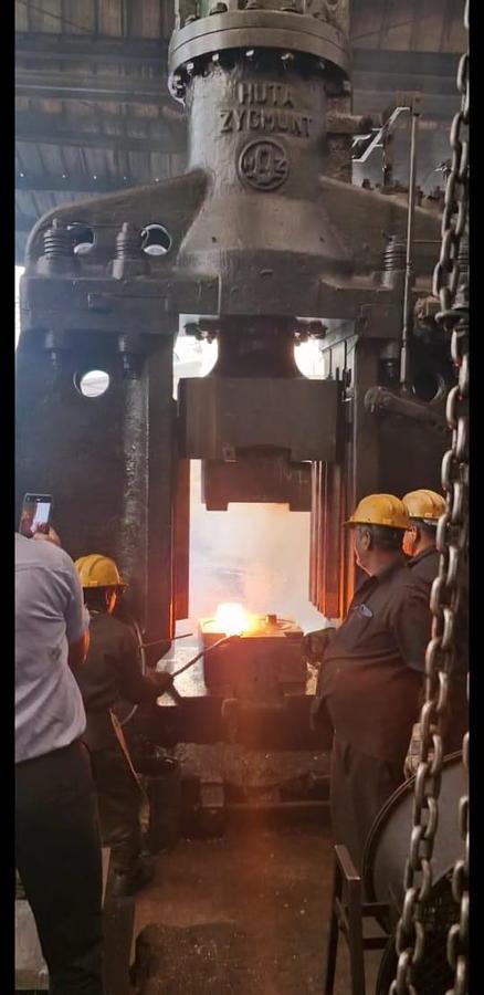 Used 3.5 tons Hammer Forging Pneumatic Huta MPM10000B