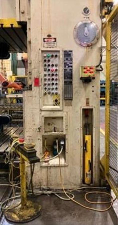 Used 800 tons Press Sheet Stamping Mechanical Danly S4-800-144-96