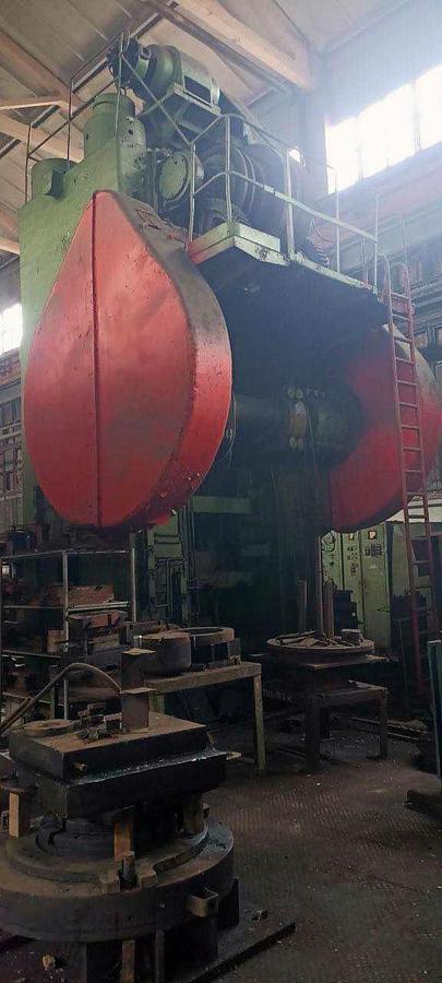 Used 4000 tons Press Knuckle Joint Coining Barnaul K8340