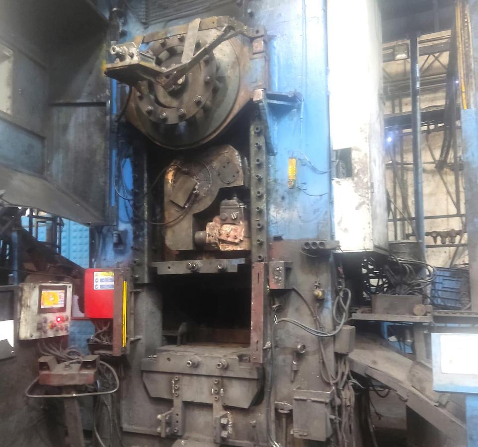 Used 1000 tons Press Hot Forging Smeral LZK1000
