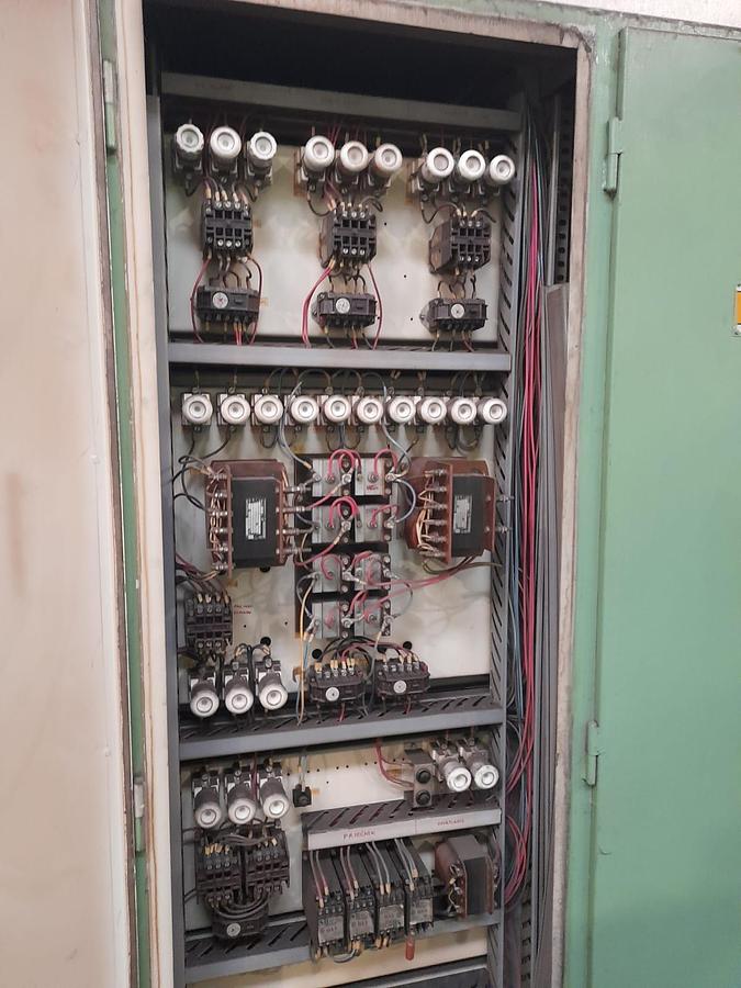 Used Lathe Vertical Turning Tos SKJ12A