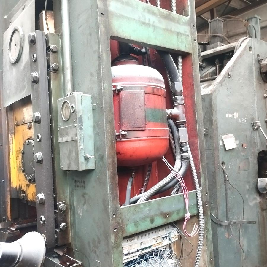 Used 400 tons Press Knuckle Joint Coining Barnaul KB8336