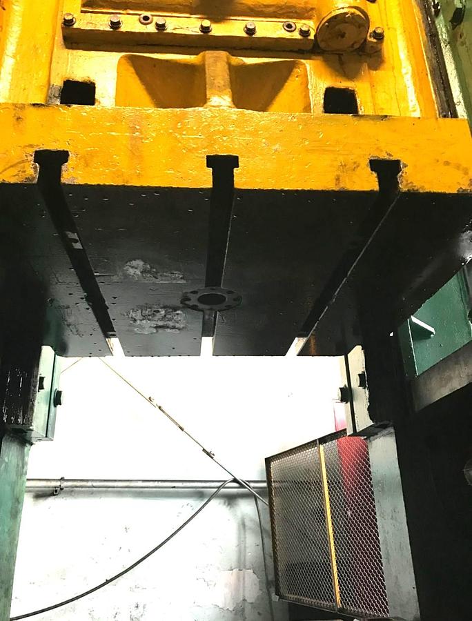 Used 630 tons Press Trimming TMP Voronezh Russia K2538