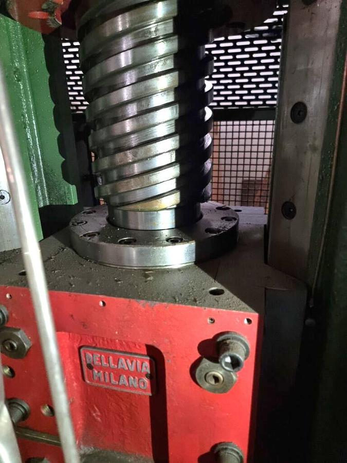 Used 400 tons Press Knuckle Joint Coining Barnaul KB8336
