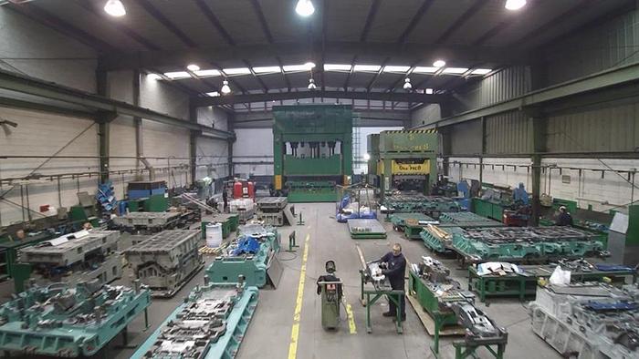 Used 1200 tons Press Sheet Stamping Hydraulic Tianjin