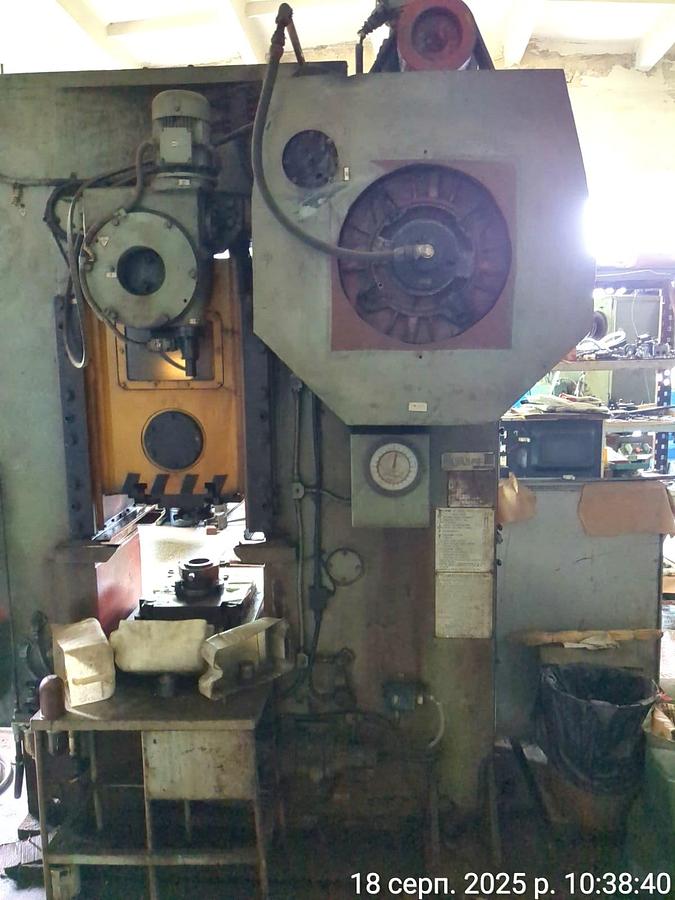 Used 400 tons Press Knuckle Joint Coining Barnaul Russia KB8336