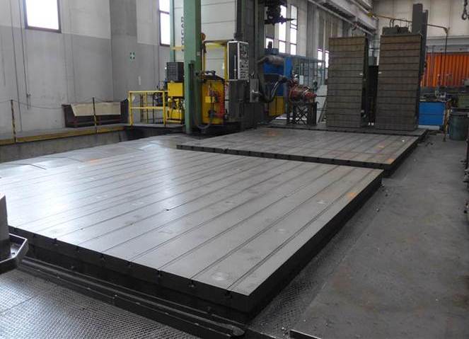 Used Borer Horizontal Floor Type CNC Colgar FRAL70C16