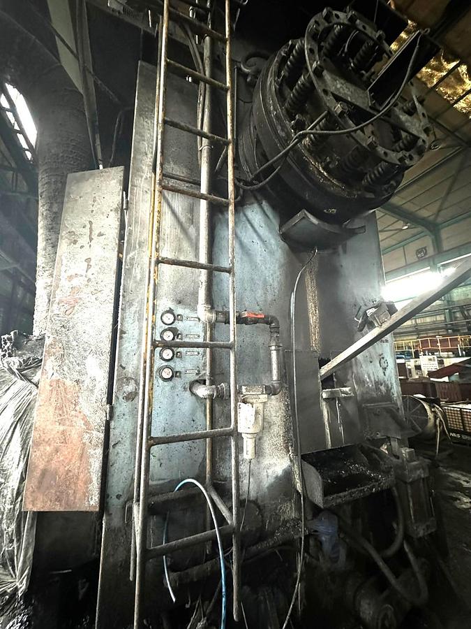 Used 1300 tons Press Hot Forging Hosung HFP-1300