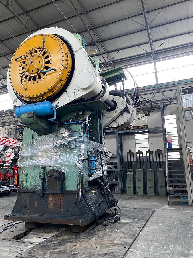 Used 1600 tons Press Hot Forging Clearing EF11600