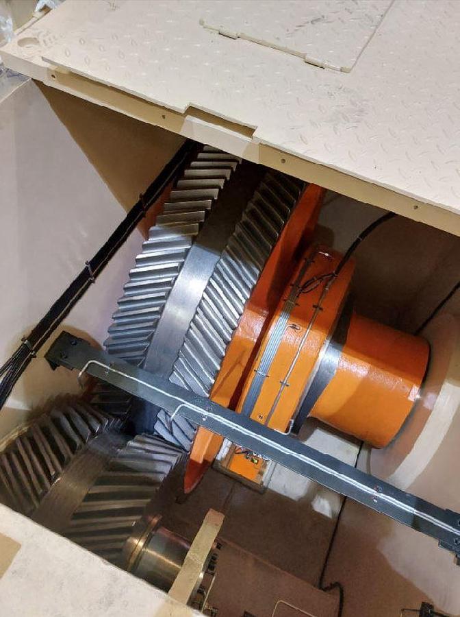 Used 1000 tons Press Transfer Mechanical Fagor TSE2-1000-4000-1600