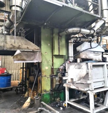 Used 500 tons Press Trimming WMW Erfurt PE-1-U-500