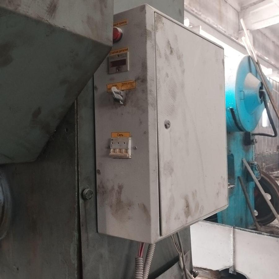 Used 400 tons Press Knuckle Joint Coining Barnaul KB8336