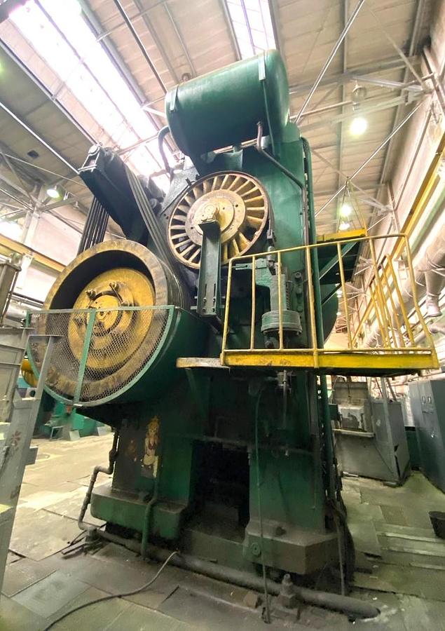 Used 4000 tons Press Hot Forging