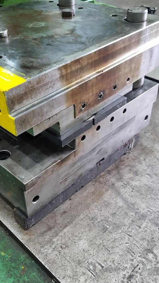 Used 1000 tons Hot Forging Line Eumuco