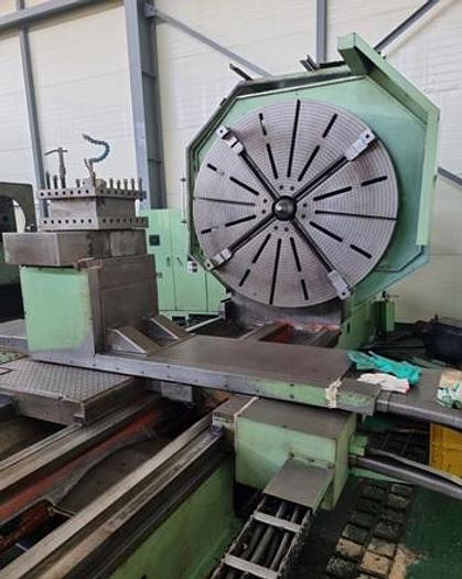 Used Lathe Heavy Duty CNC Dynaturn