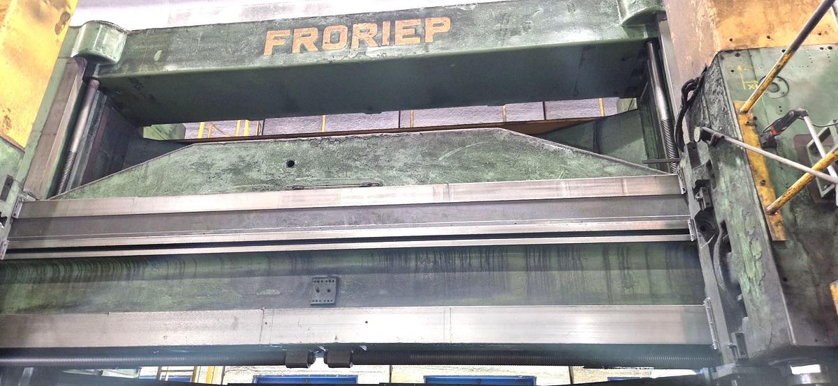 Refurbished Lathe Vertical Turning CNC Froriep