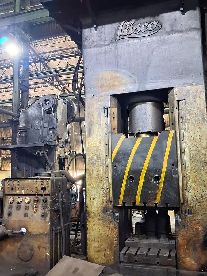 Used 500 tons Press Extrusion Hydraulic Lasco