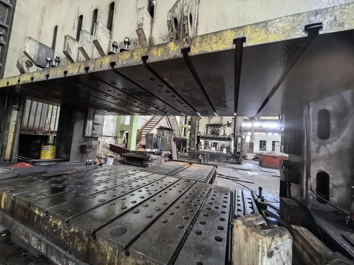 Used 1250 tons Press Sheet Stamping Mechanical Erfurtv PKZZ1250