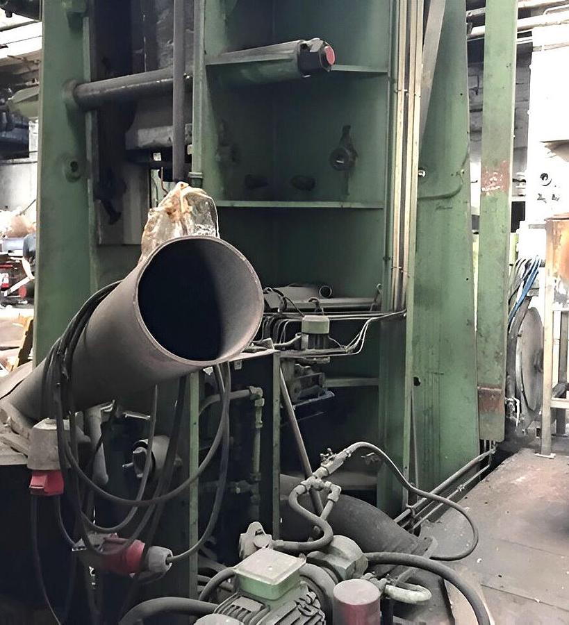 Used 16 tons Hammer Counterblow Beche DGH16
