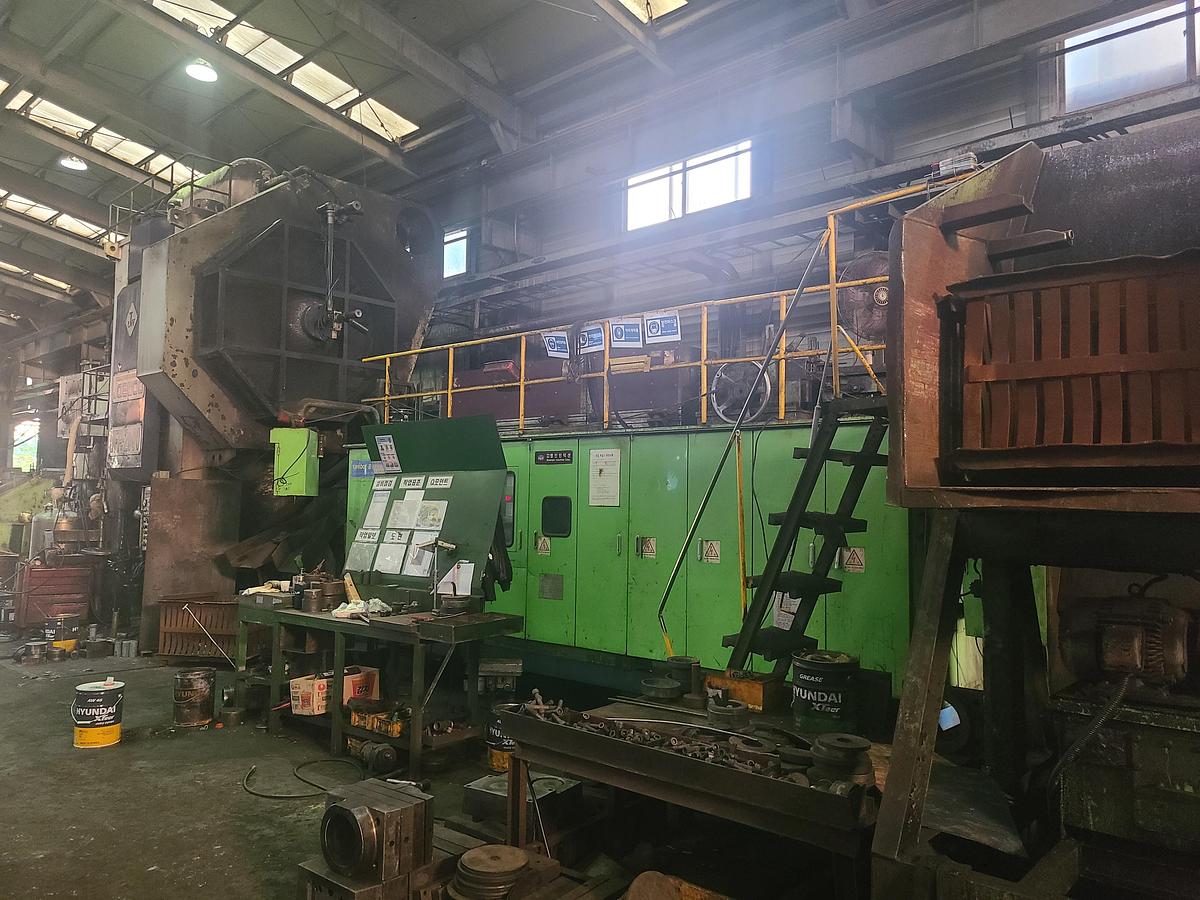 Used 2000 tons Hot Forging Line Jaewoo FP2000