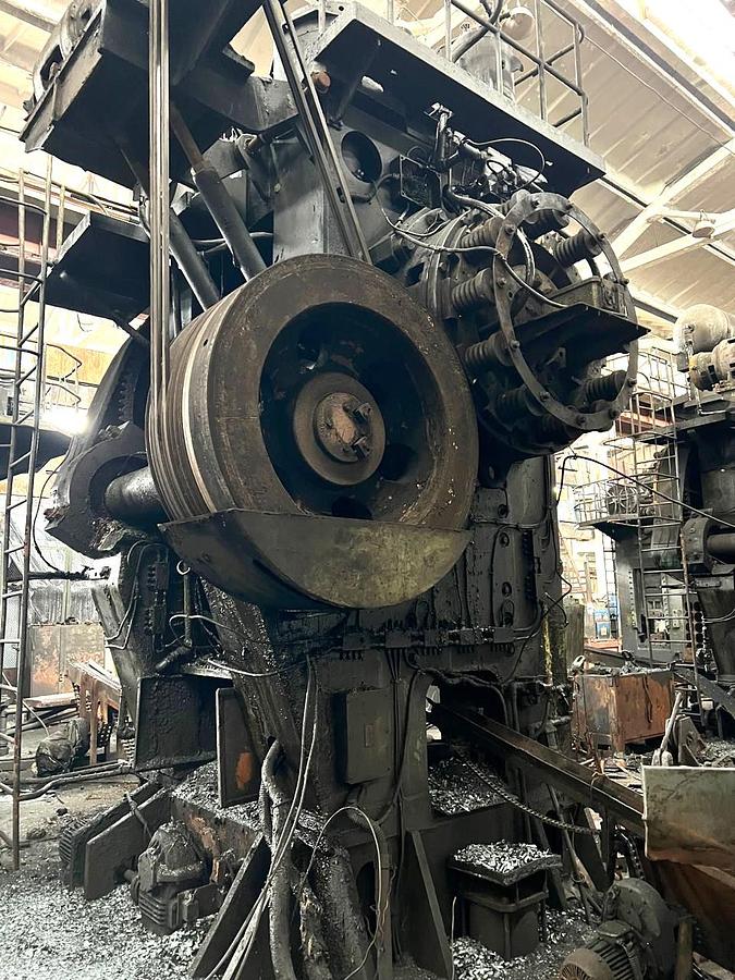 Used 1600 tons Press Hot Forging Voronezh К8542