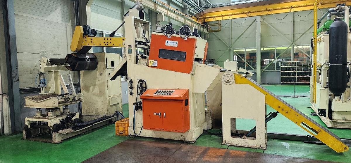 Used 1000 tons Press Fineblanking Mechanical Kawasaki