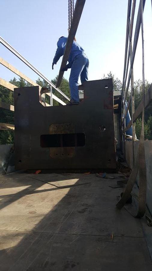 Used 1000 tons Press Knuckle Joint Coining LL1000A