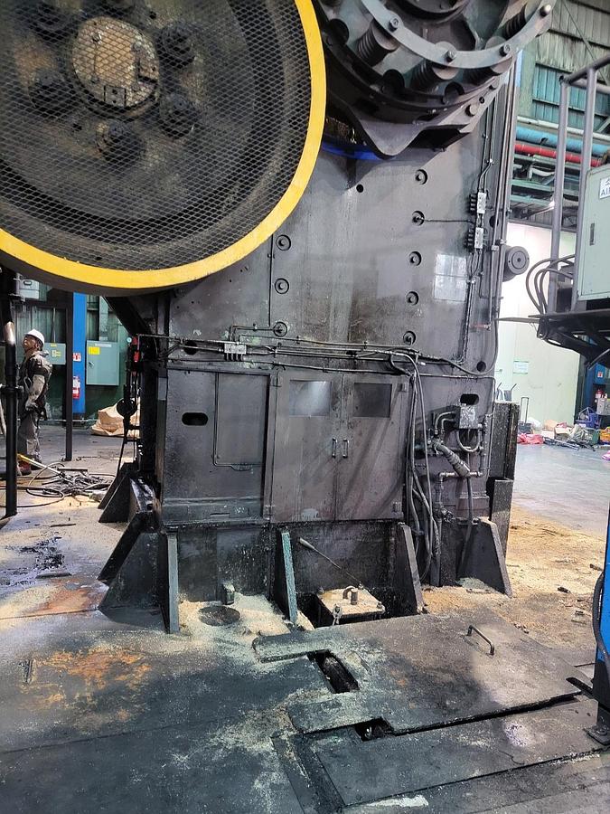 Used 1300 tons Press Hot Forging Hosung HFP-1300