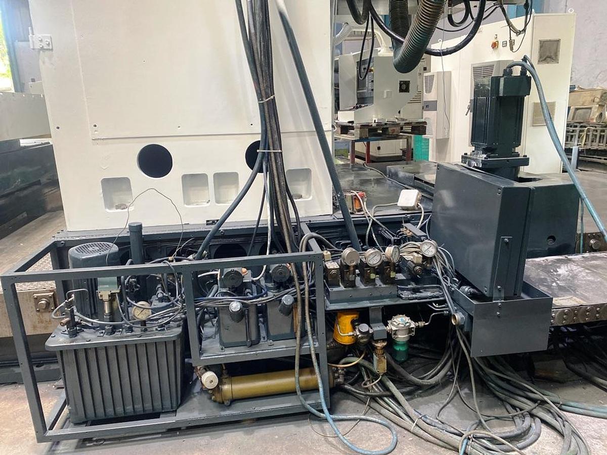 Used Borer Horizontal Ram Type CNC Ernault Somua Crucifor 40 FC-TC 200