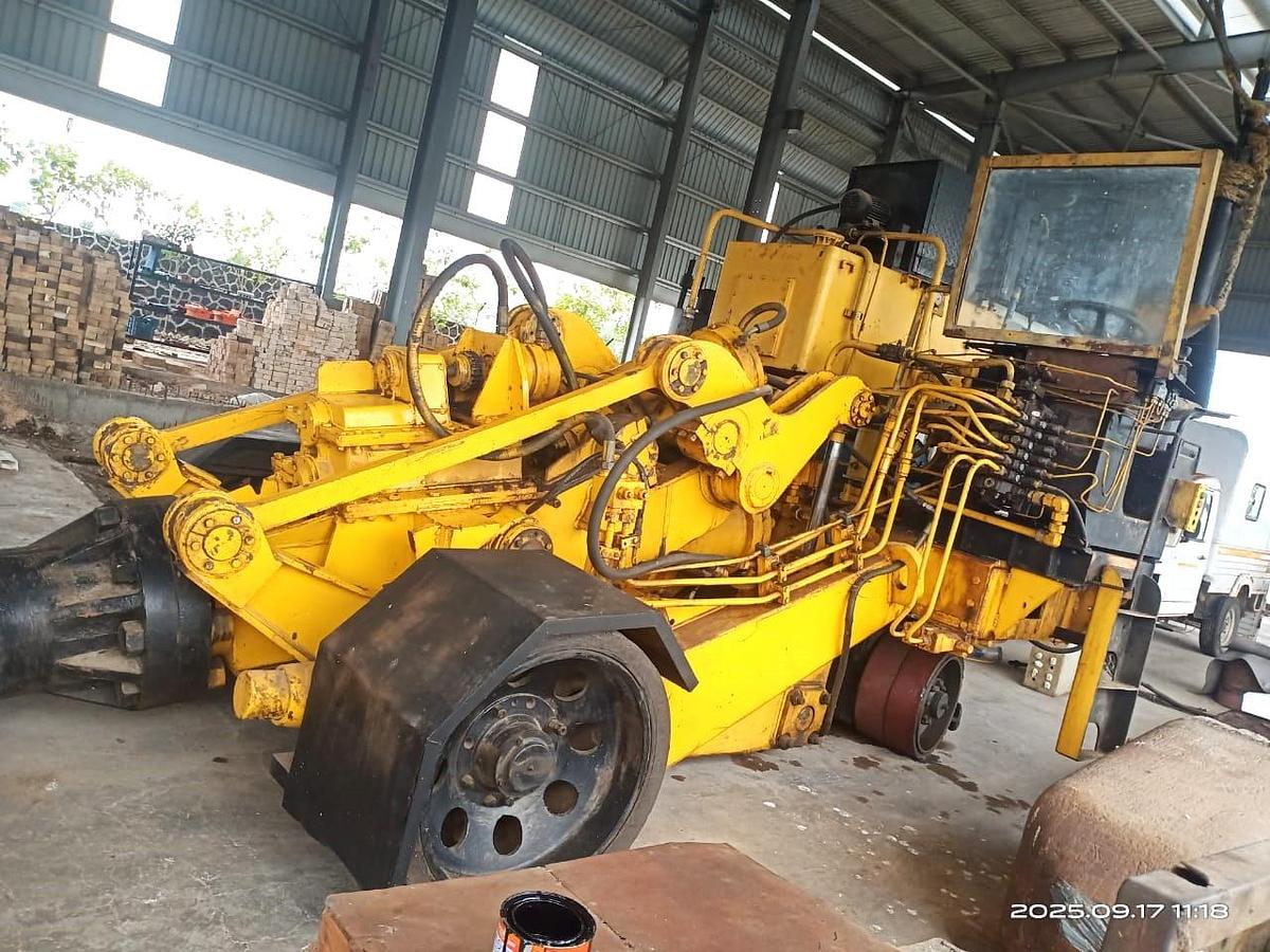 Used 3 tons Manipulator Wellman UK