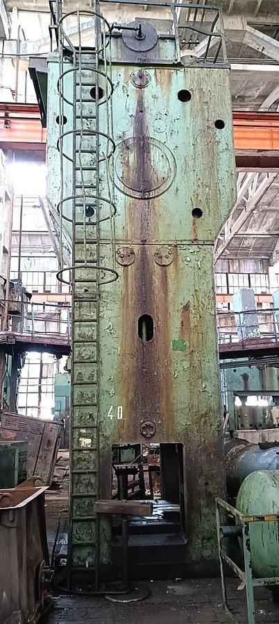 Used 1250 tons Press Trimming WMW Erfurt PKZe1250
