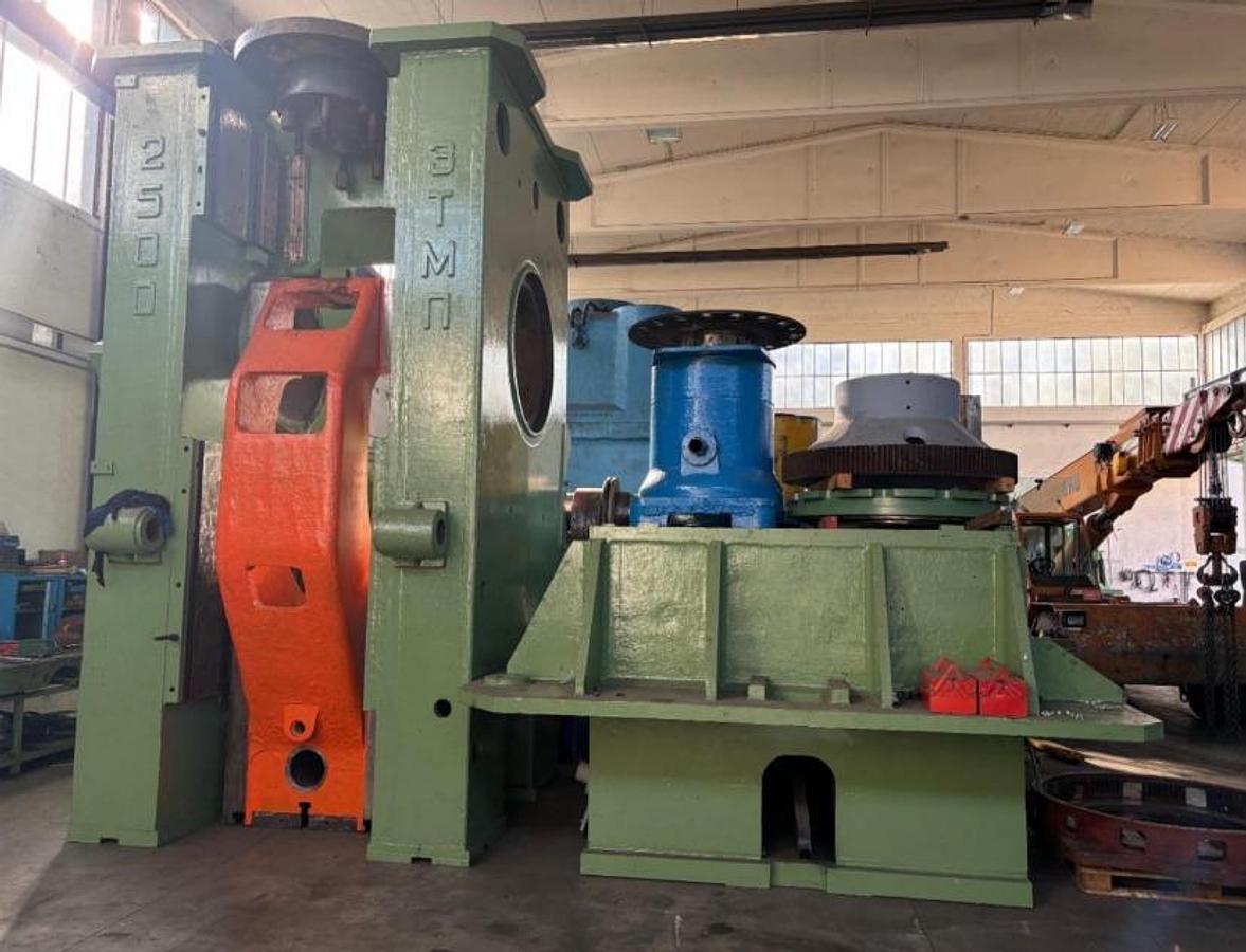 Refurbished 2500 tons Press Hot Forging TMP Voronezh K8544