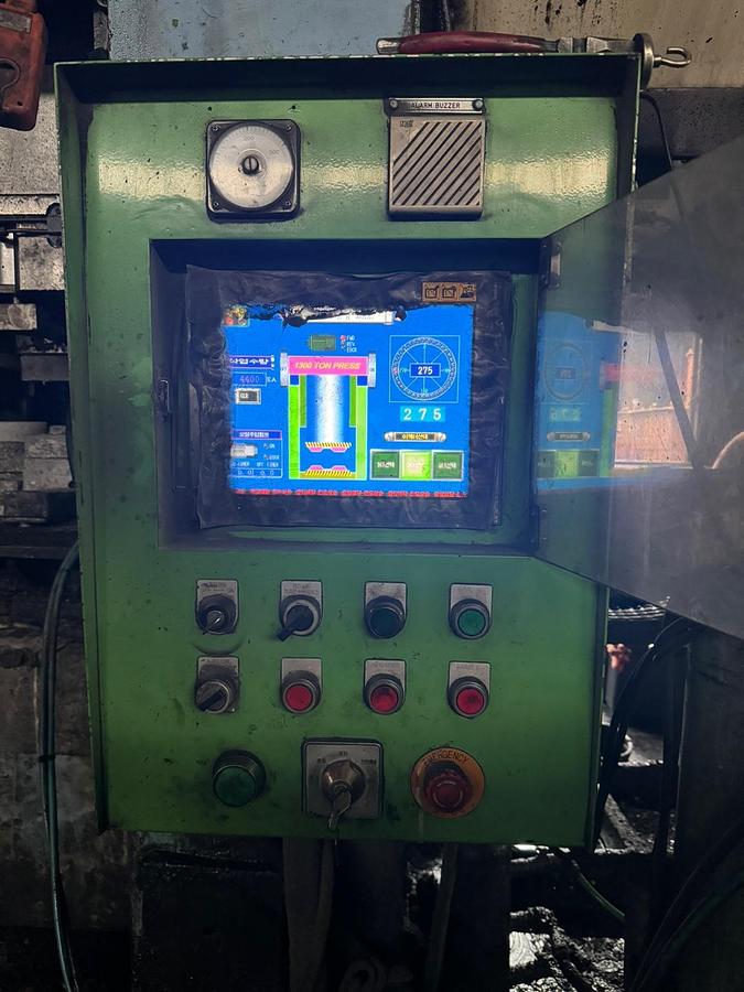 Used 1300 tons Press Hot Forging Hosung HFP-1300